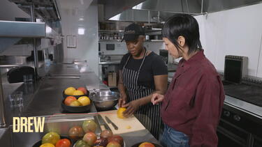 Pilar Valdes Gets Tomato Peeling Tips from the Chef De Cuisine of Tatiana, Kamat Newman | Pro Tips with Pilar 