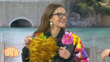 Drew Reacts to Her US Weekly Magazine Cover  | Drew's News