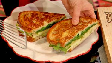 Pilar Valdes Makes Amazing Brie and Apple Grilled Cheese and Olive Oil Cake for Galentine's Day