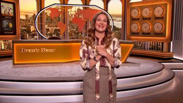 Drew Gives a Tour of The Drew Barrymore Show’s Innovative Set