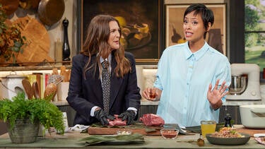 Pilar Valdes Takes a Tour of Iconic NYC Chinatown Restaurants